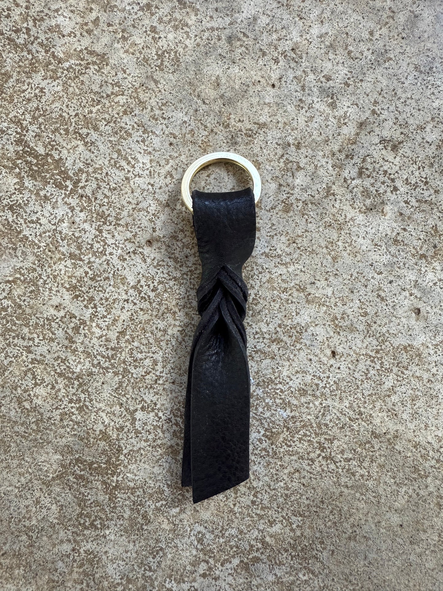 Twist Key Ring | Black