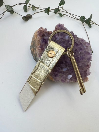 Key Ring | Gold Crocodile and White