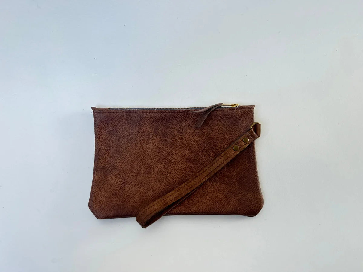 Astrid brown clutch bag detail by LMOR Studio Cornwall, handmade leather craftsmanship