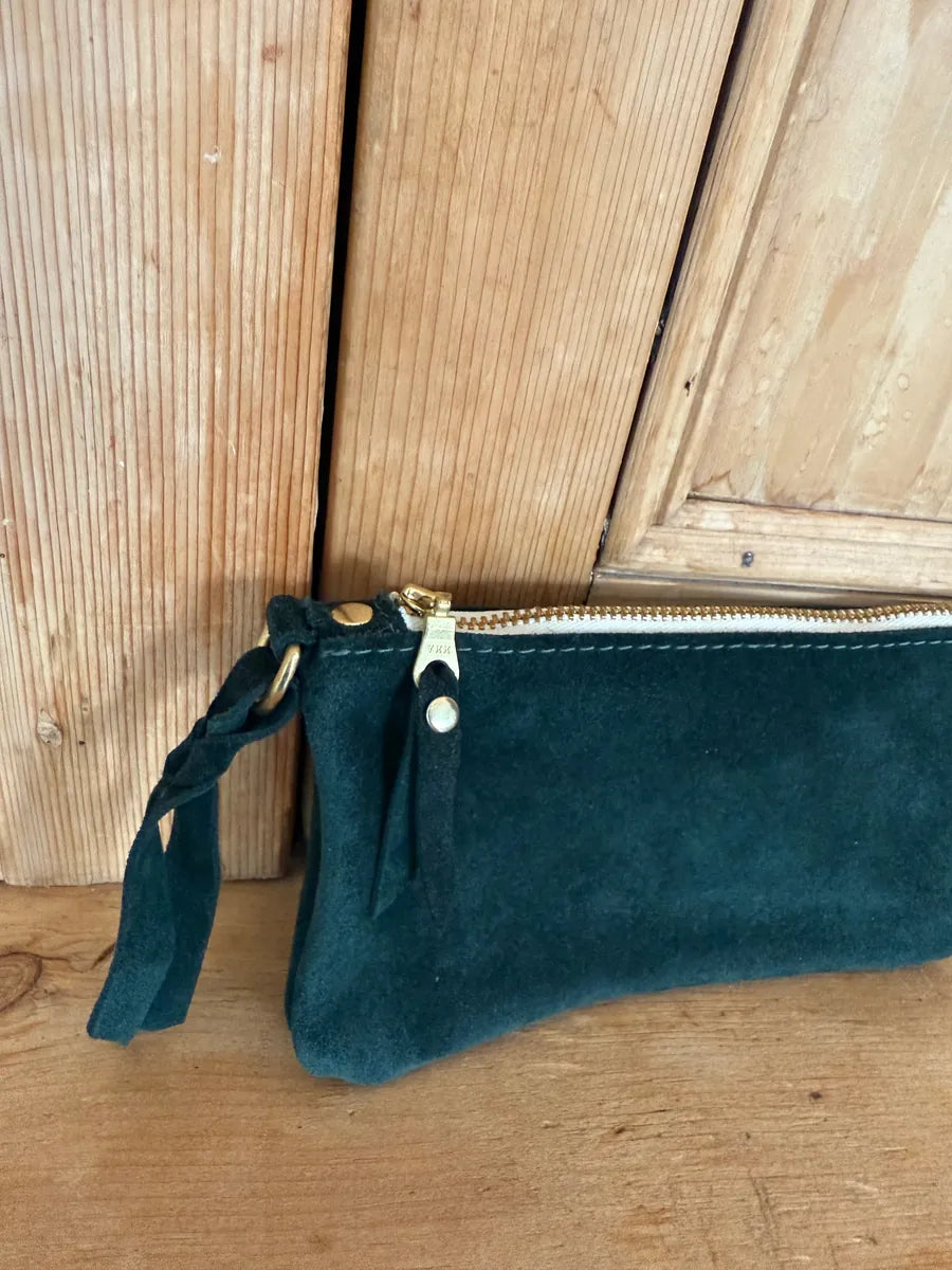 Large forest green coin purse by LMOR Studio Cornwall, handmade leather wallet accessory