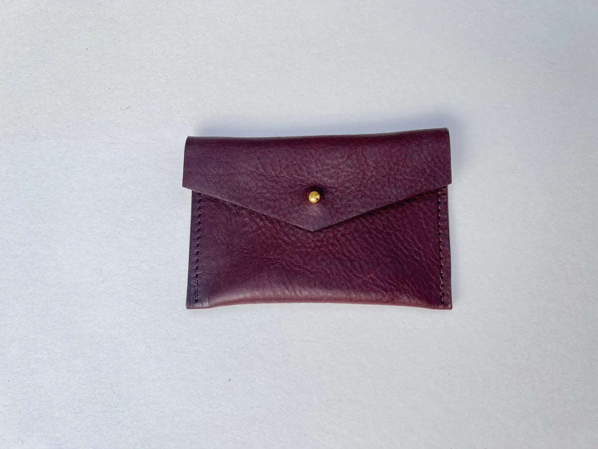 Mia Card Holder in Chocolate by LMOR Studio Cornwall, handmade leather cardholder detail view