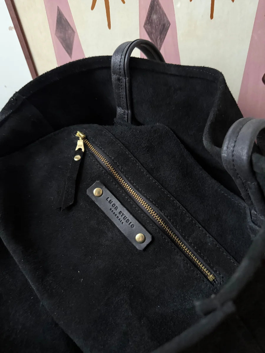 Mia Tote Bag black leather detail, handmade by LMOR Studio Cornwall