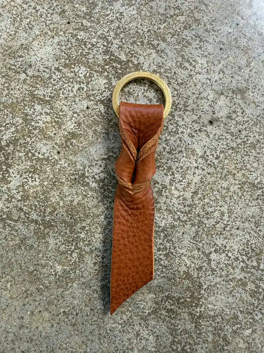 Tan Twist Key Ring by LMOR Studio Cornwall, handmade leather accessory with minimalist design